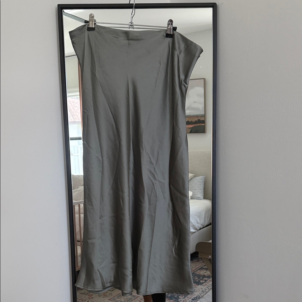 Elegant Smokey Sage Green Women's Skirt